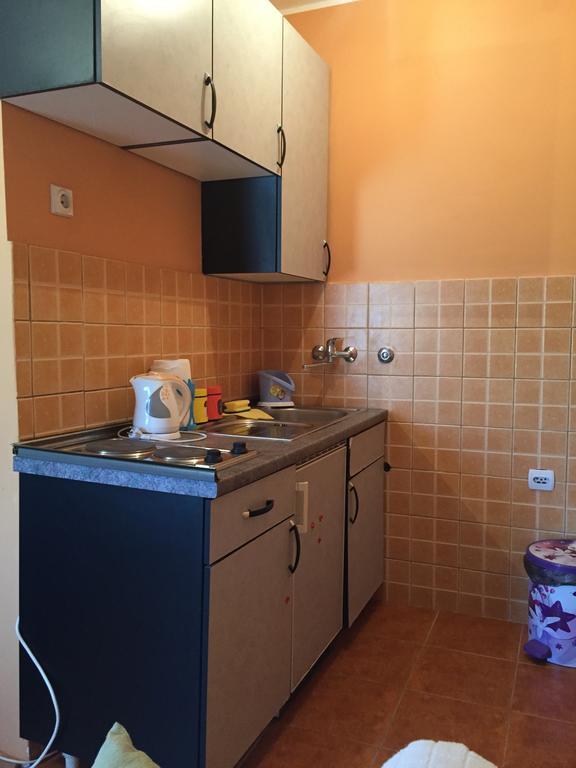 Apartment Davidovic Tivat Buitenkant foto